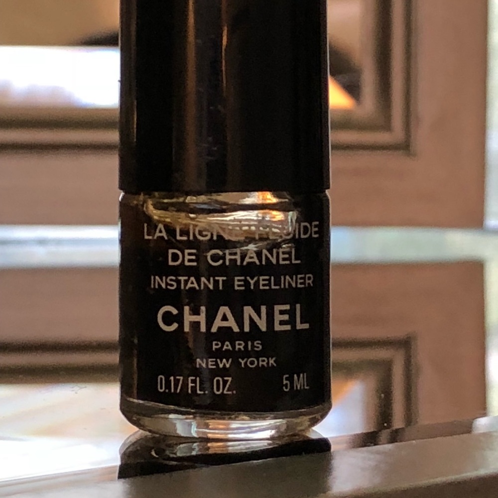 Collectors Authentic Vintage Chanel Eyeliner